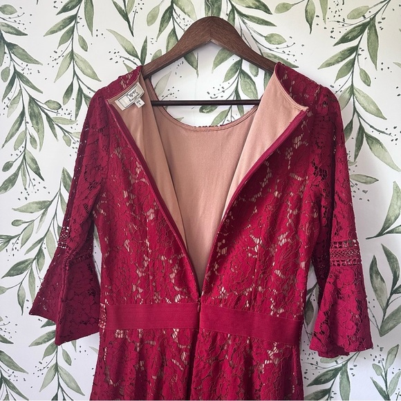Miss May Lace Bell Sleeve Dress. Red. Large. - Picture 7 of 11